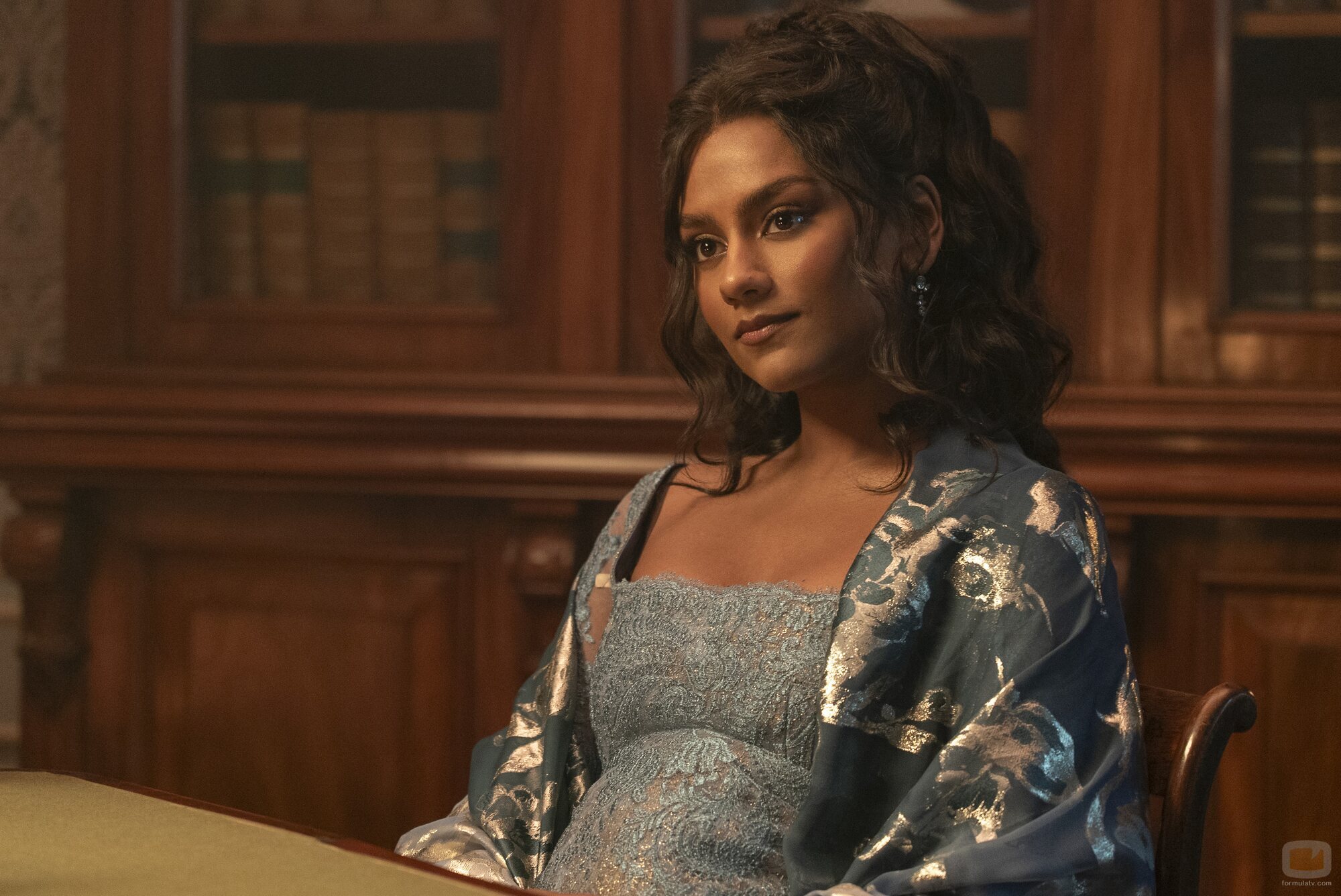 Simone Ashley en el 3x07 de 'Los Bridgerton'