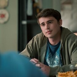 Logan Allen en el 4x07 de 'Sweet Magnolias'