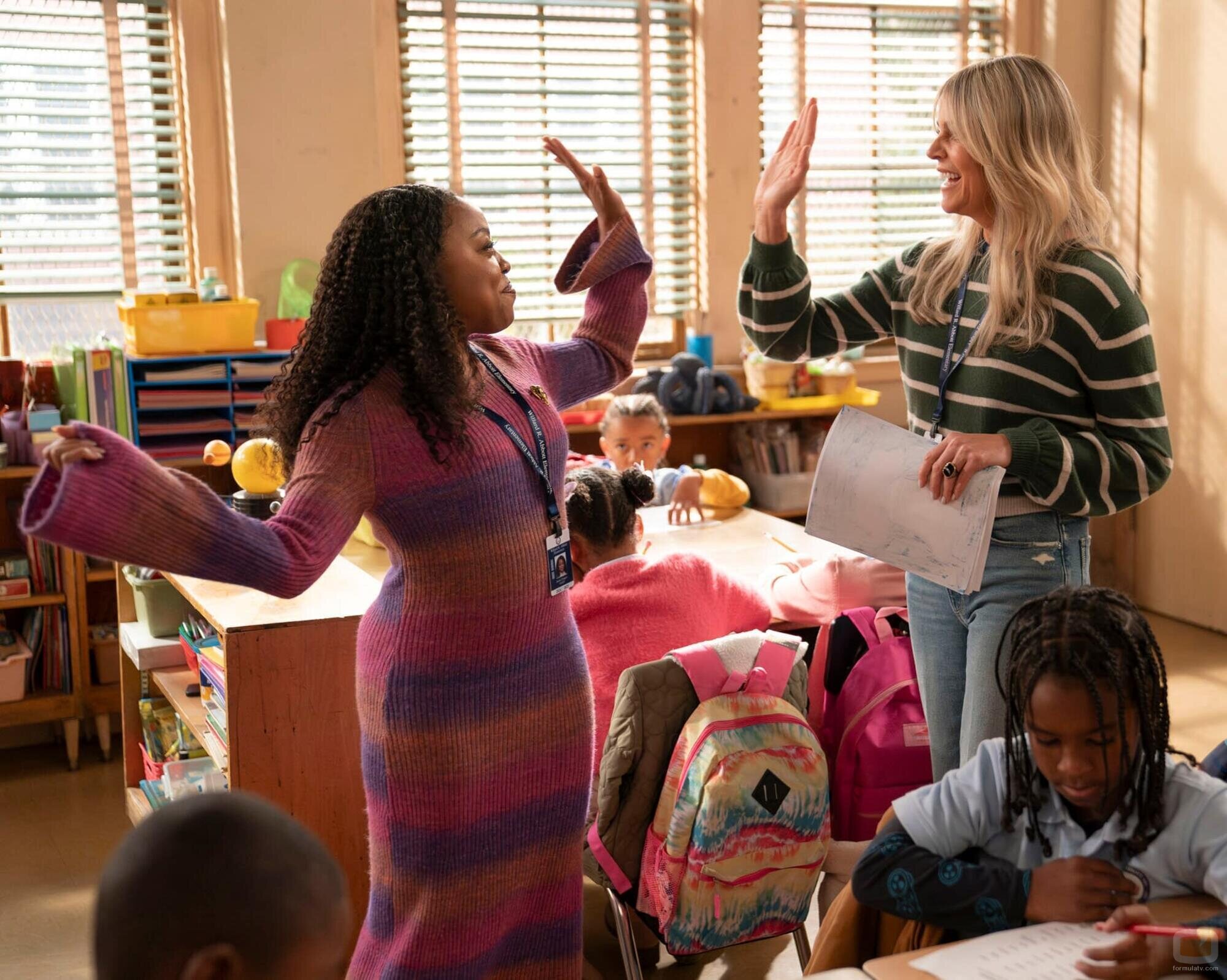Kaitlin Olson y Quinta Brunson en 'Voluntarios' de 'Colegio Abbott'