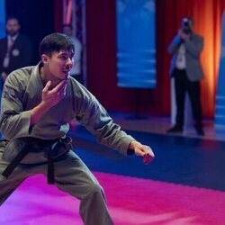 Imagen de 6x15 titulado 'Exdegenerado' de 'Cobra Kai'