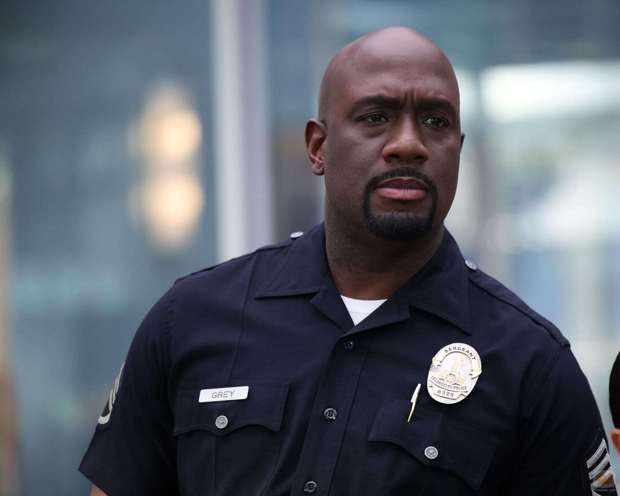 Richard T. Jones en 6x01 'Contraatacar' de 'The Rookie'