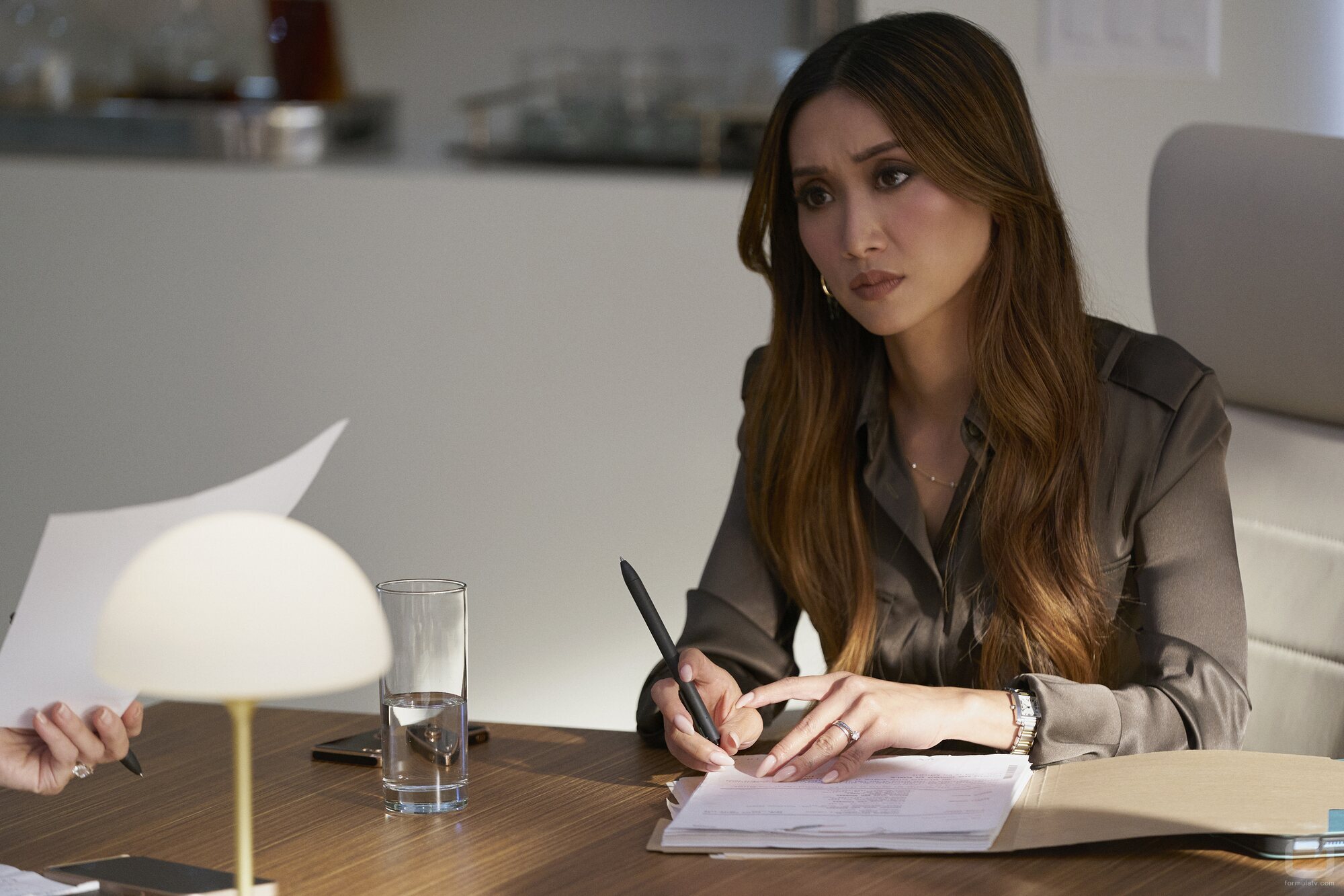 Brenda Song en 1x04 titulado 'Doljanchi' de 'Una nueva jugada'