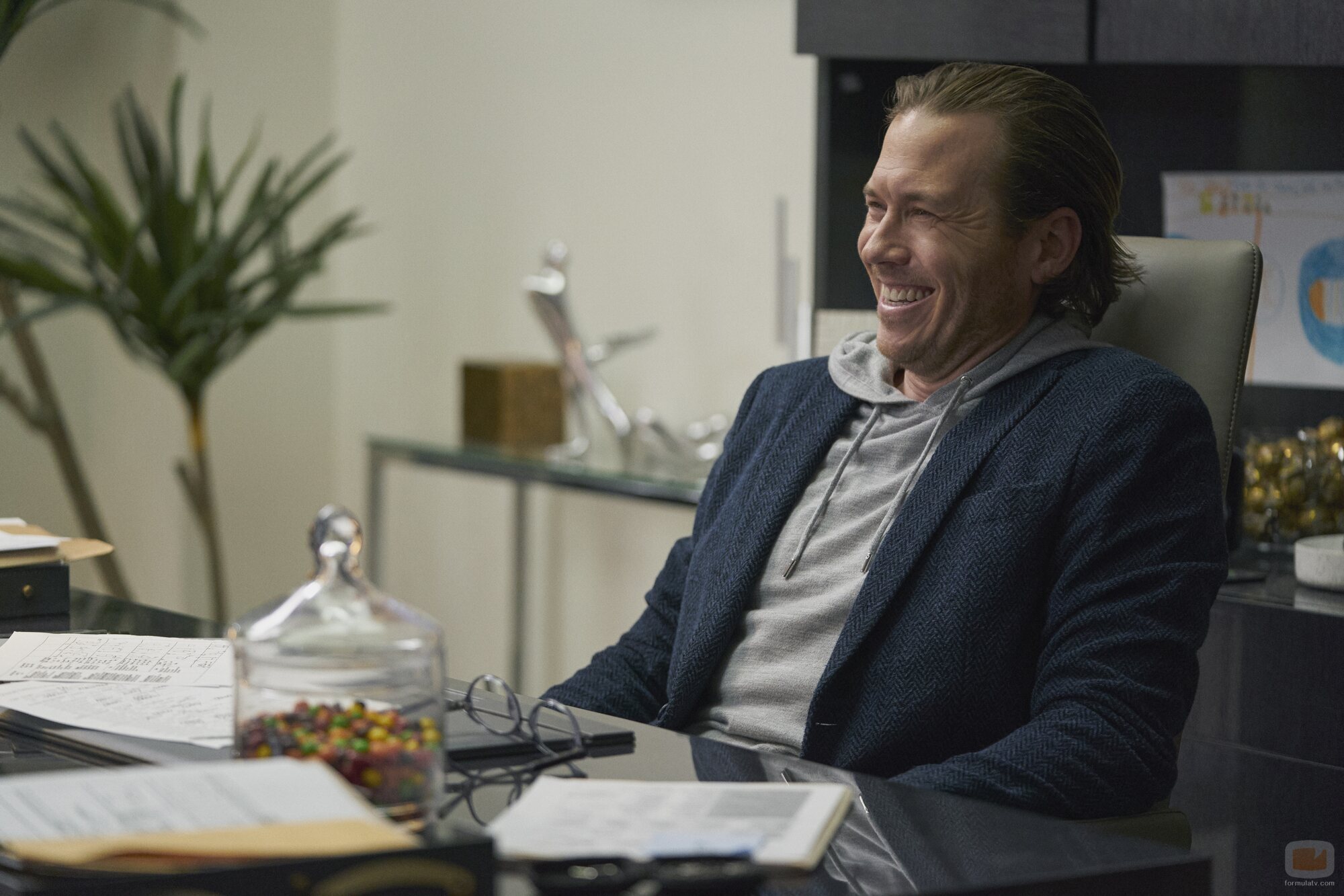 Scott MacArthur en 1x07 titulado 'Sororidad' de 'Una nueva jugada'