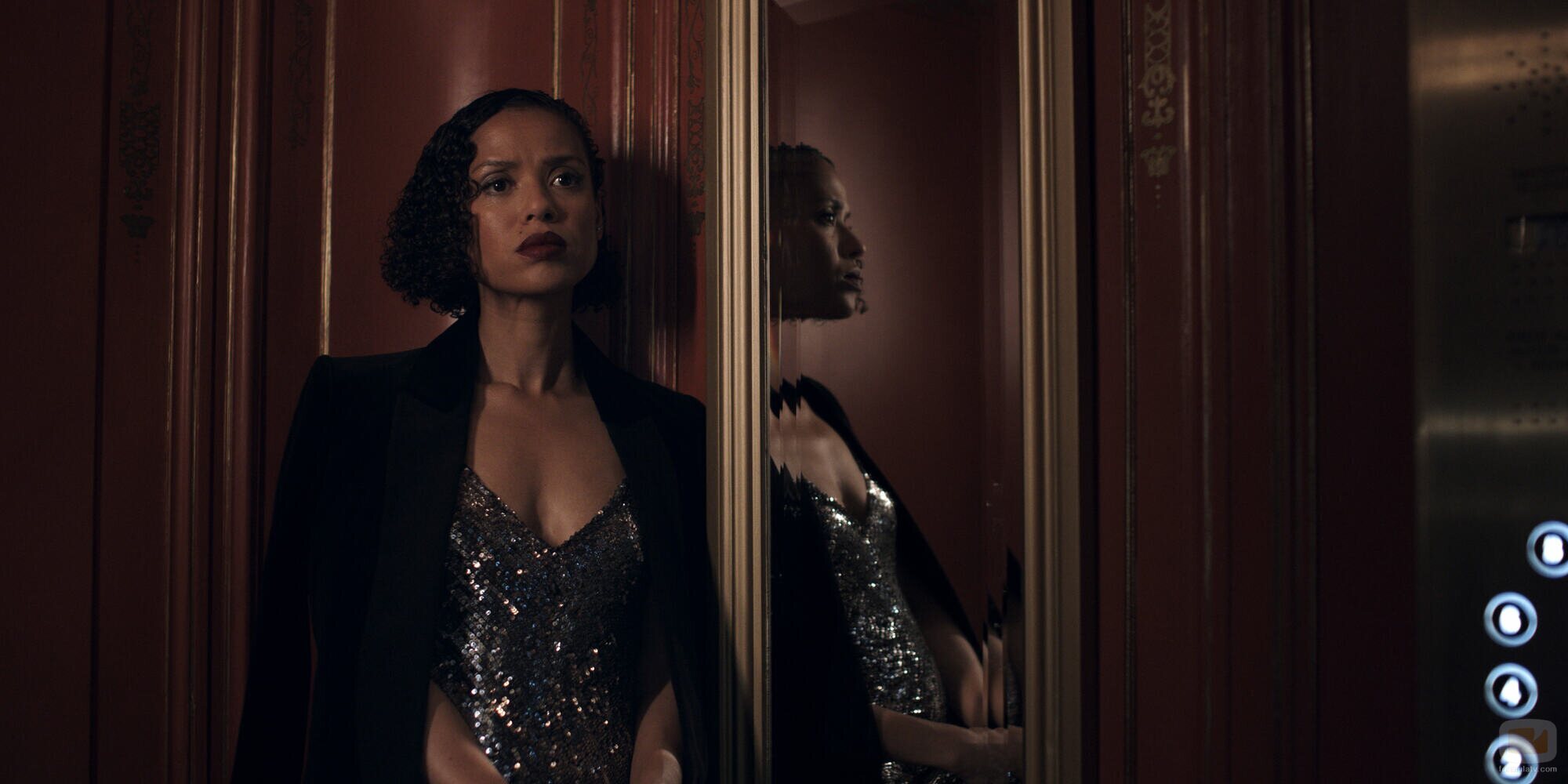 Gugu Mbatha-Raw en 2x01 'Dinero nuevo' de 'Apariencias'