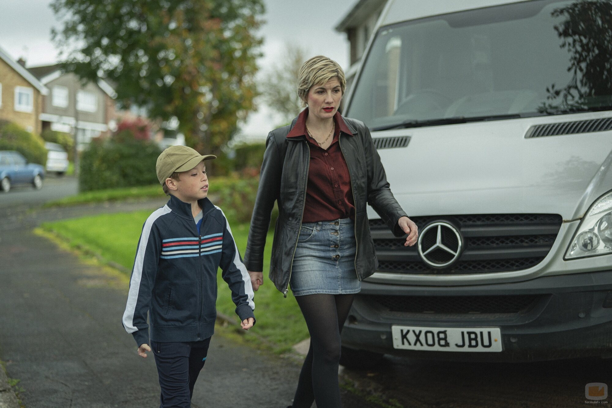 Foto de Jodie Whittaker en el 1x03 de 'Toxic Town'