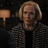 Holland Taylor en 3x09 titulado 'Actualízate' de 'The Morning Show'