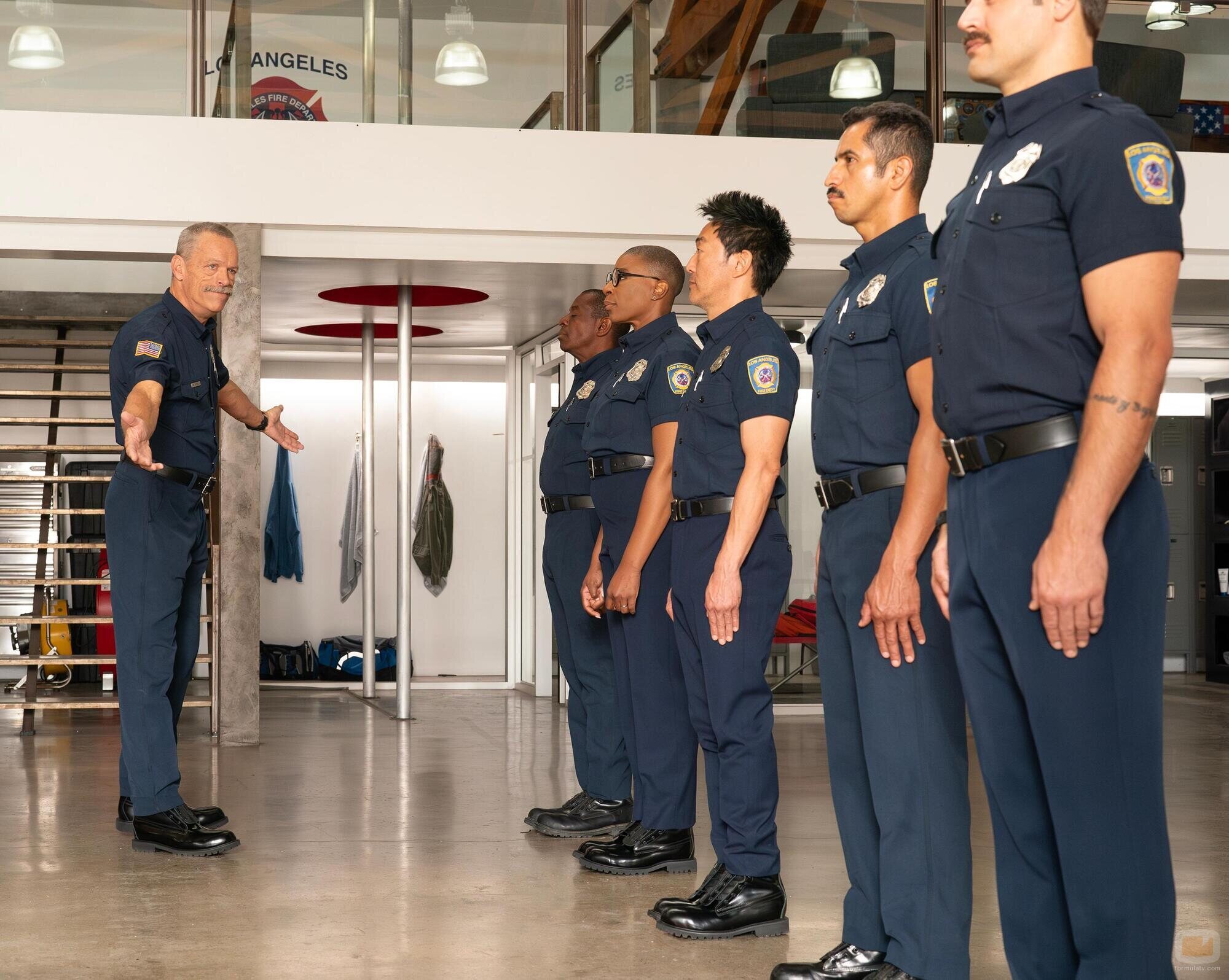 Escena de Temporada 8 y el capítulo 01 de '9-1-1'