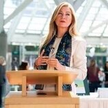 Ellen Pompeo en 1x01 titulado 'Almost Like a Prayer' de 'Una buena familia americana'