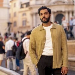 Marouane Zotti en la temporada 2 y el capítulo 01 de 'La supervivencia de una chica con curvas'