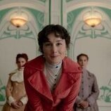 Nadia de Santiago en el 1x06 de 'Manual para señoritas'