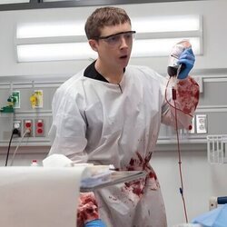 Gerran Howell en el 1x13 de 'The Pitt'