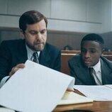 Joshua Jackson y Caleel Harris en Capítulo 2 titulado '1x02 de 'When They See Us'' de 'Así nos ven'