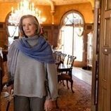 Frances Conroy en el 2x08 de 'Dead to Me'