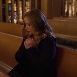 Christina Applegate en la temporada 3 y el capítulo 03 de 'Dead to Me'