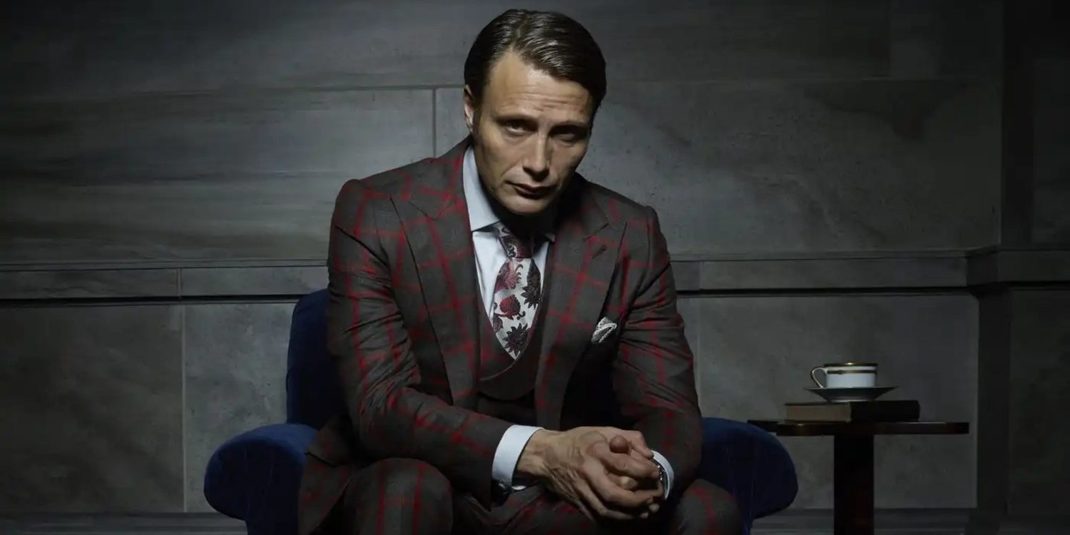 Mads Mikkelsen como <b>Hannibal</b> Lecter en la serie de NBC.