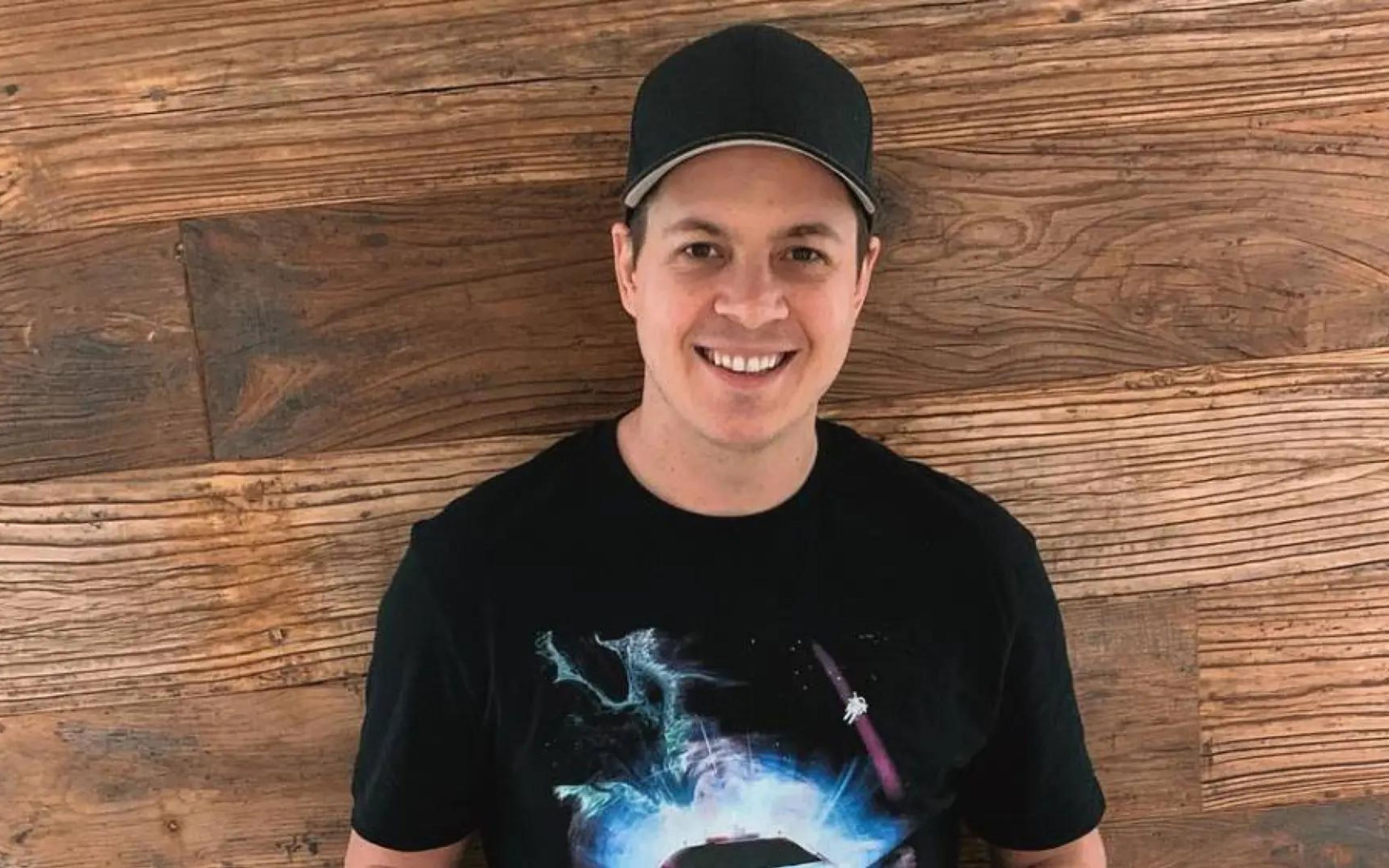 Johnny Ruffo en una foto publicada en su cuenta de Instagram