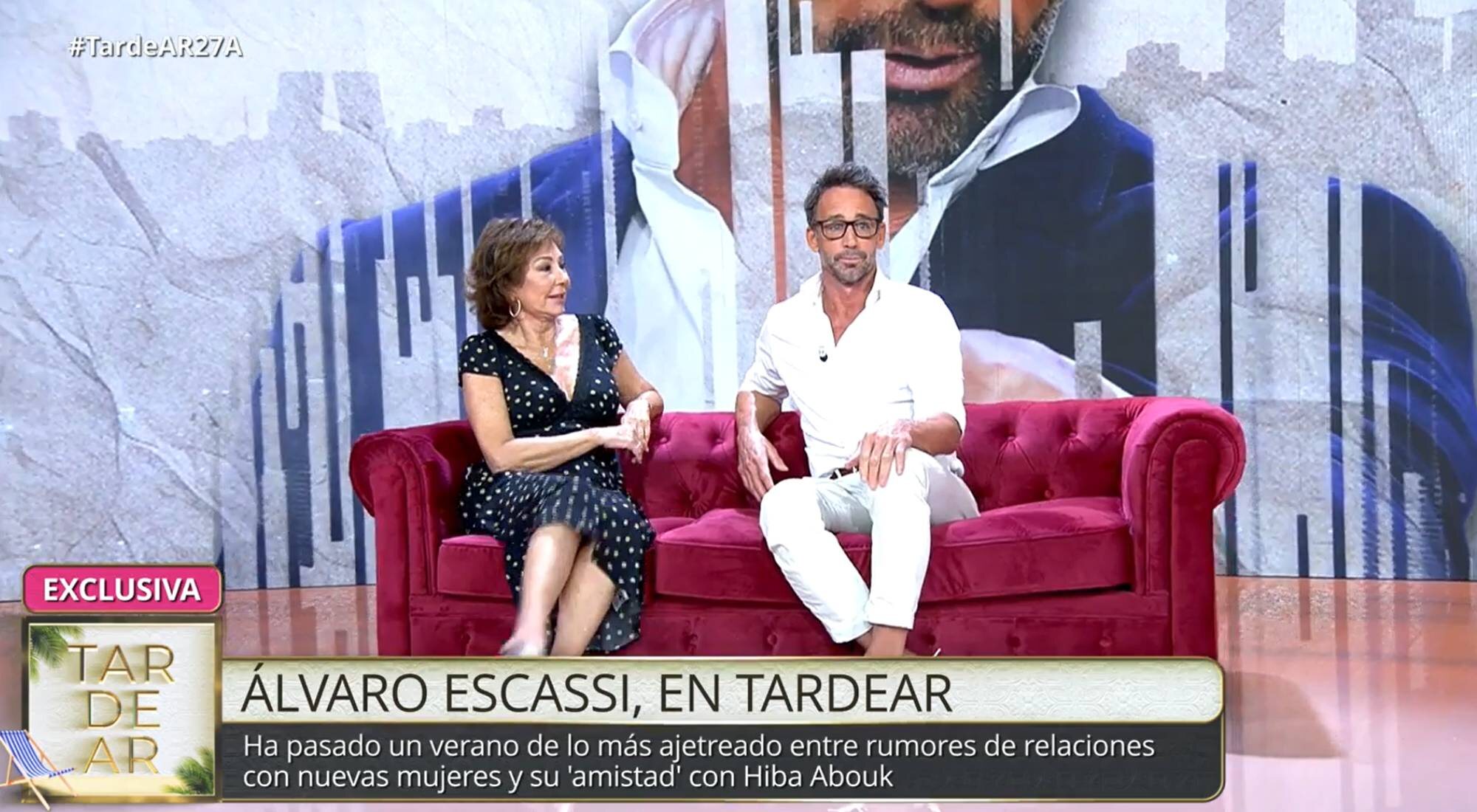 Ana Rosa Quintana entrevista a Álvaro Muñoz Escassi en 'TardeAR'