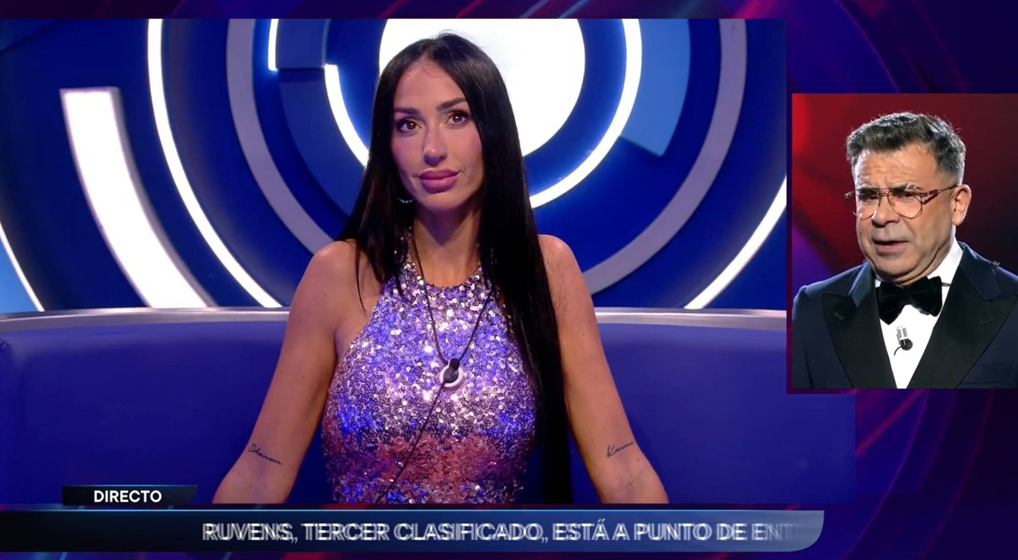 Jorge Javier Vázquez charla con Aurah Ruiz en la final de 'Gran hermano 19'