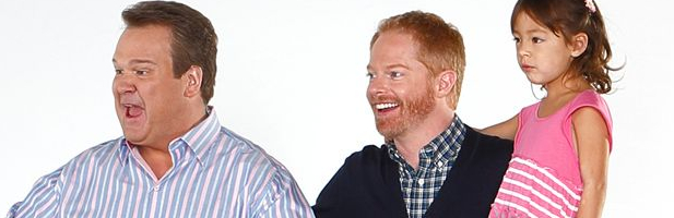 Eric Stonestreet, Jesse Tyler Fergusson y Aubrey Andrerson-Emmons en 'Modern Family'