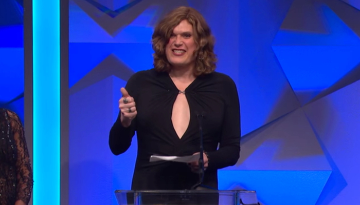 Lilly Wachowski en los GLAAD Media Awards