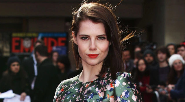 Gypsy El Nuevo Thriller Psicológico De Netflix Ficha A Lucy Boynton