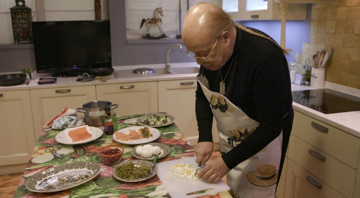 Rappel cocinando en 'Ven a cenar conmigo: Gourmet edition'