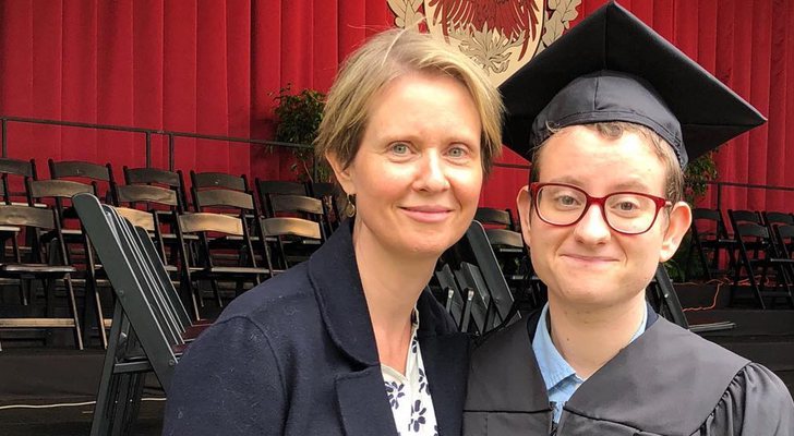 Cynthia Nixon y su hijo Samuel