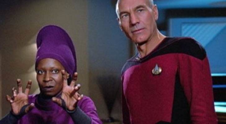 Whoopi Goldberg y Patrick Stewart en 'Star Trek: La nueva generación'