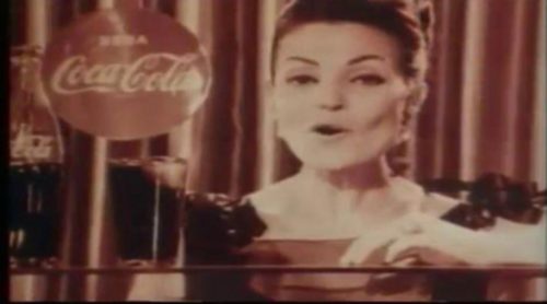 Primer anuncio de Coca-Cola emitido en España, con Carmen Sevilla