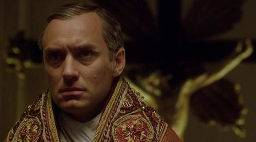 Javier Cámara y Jude Law en el tráiler de 'The Young Pope'