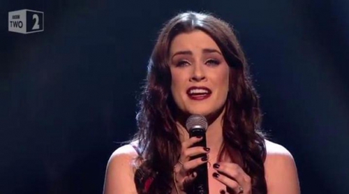 Lucie Jones interpreta "Never Give Up on You", la canción de Reino Unido para Eurovisión 2017