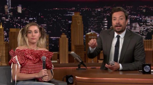 Google Translate traduce a Miley Cyrus cantando en 'The Tonight Show Starring Jimmy Fallon'