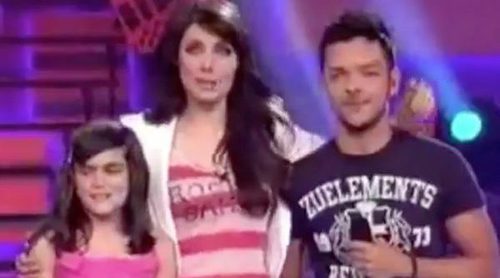 Amaia Romero junto a Pilar Rubio cuando anunció la apertura de los castings de 'OT 2011'