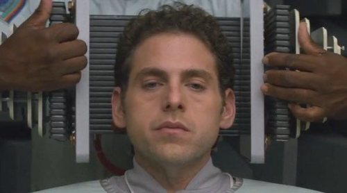 'Maniac': Jonah Hill y Emma Stone huyen de la locura en el nuevo tráiler de la serie de Netlfix