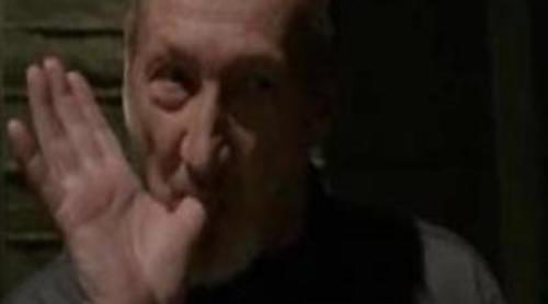 Robert Englund (Freddy Krueger) en 'Bones'