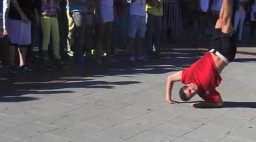 Improvisaciones durante el Flashmob de 'Fama Revolution' en Madrid