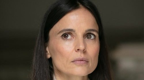 Elena Anaya ('MotherFatherSon'): "Me encanta mirarme al espejo y ver que me estoy haciendo mayor"