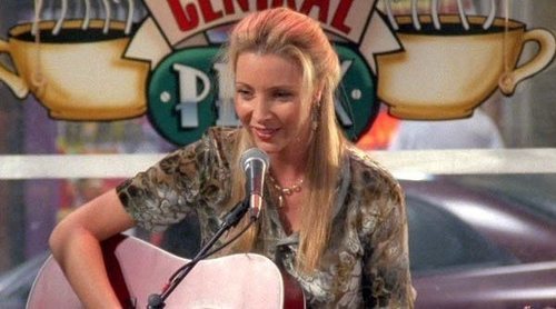 Netflix recupera a Phoebe para anunciar que 'Friends' dejará de estar disponible en su catálogo en 2021