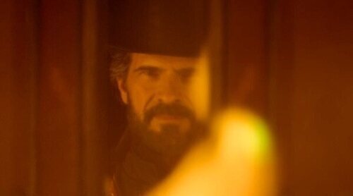 Teaser de 'Zorro' con un Miguel Bernardeau enmascarado y Rodolfo Sancho como villano de la serie de Amazon