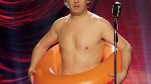 Miki Nadal se enfunda el flotador para promocionar 'Splash! Famosos al agua'