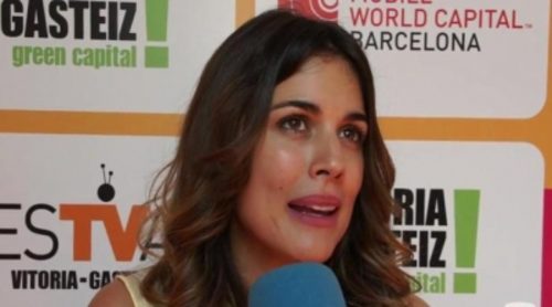 Adriana Ugarte: "Deseo que 'El tiempo entre costuras' se acerque a esa adaptación personal que cada uno ha hecho en su cabeza"