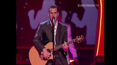 Ramón con "Para llenarme de ti", representante de España en Eurovisión 2004